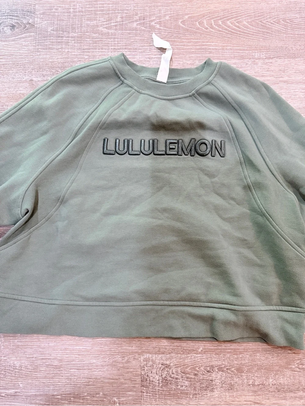 lululemon olive green crewneck sweatshirt M/L